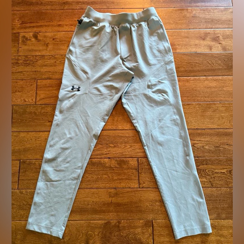Under Armour Light Olive Women’s Joggers Size Medium